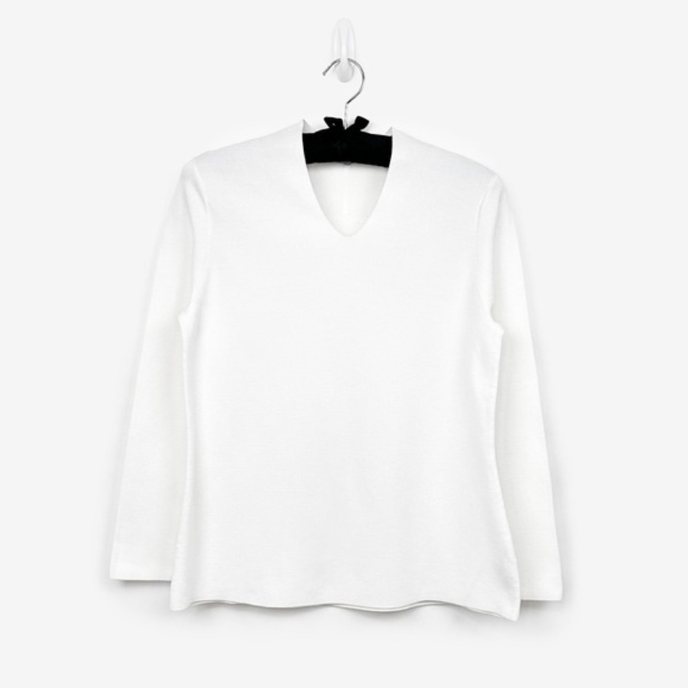 White V-Neck Long Sleeve Women's Top